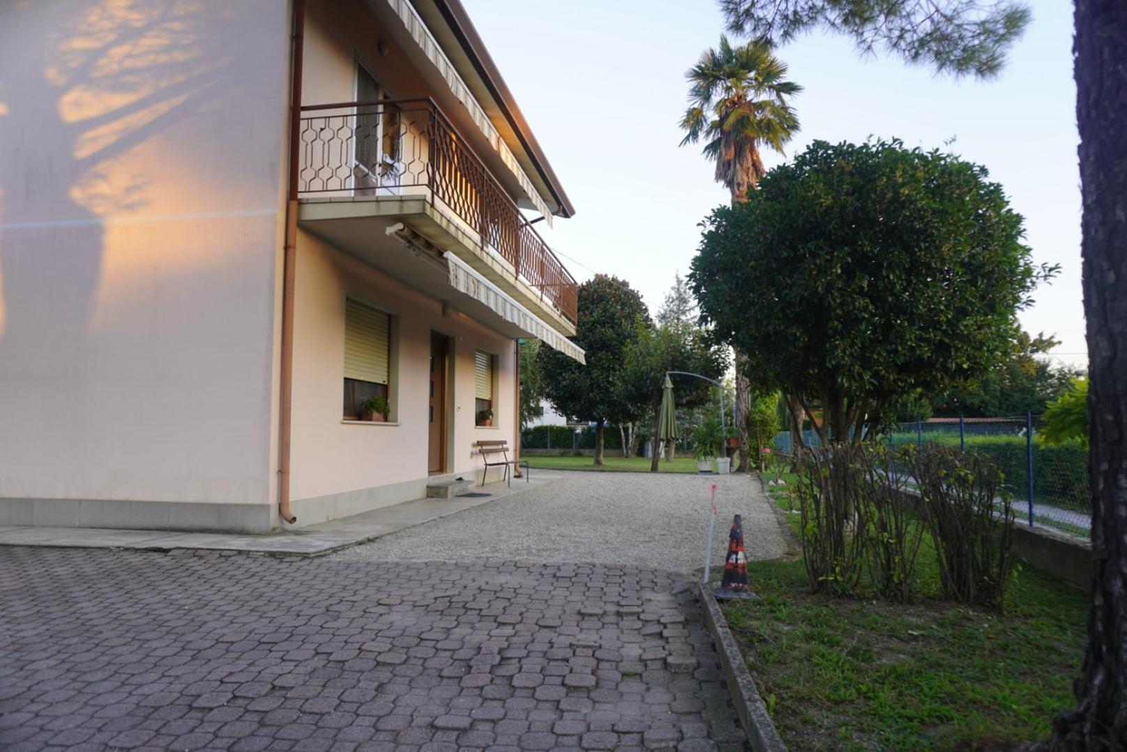 Oliva'S House Appartamento Con Giardino Palazzolo dello Stella Exteriör bild