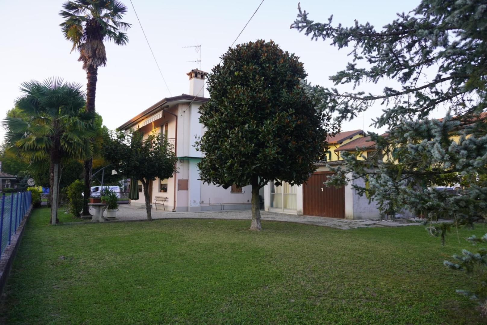 Oliva'S House Appartamento Con Giardino Palazzolo dello Stella Exteriör bild